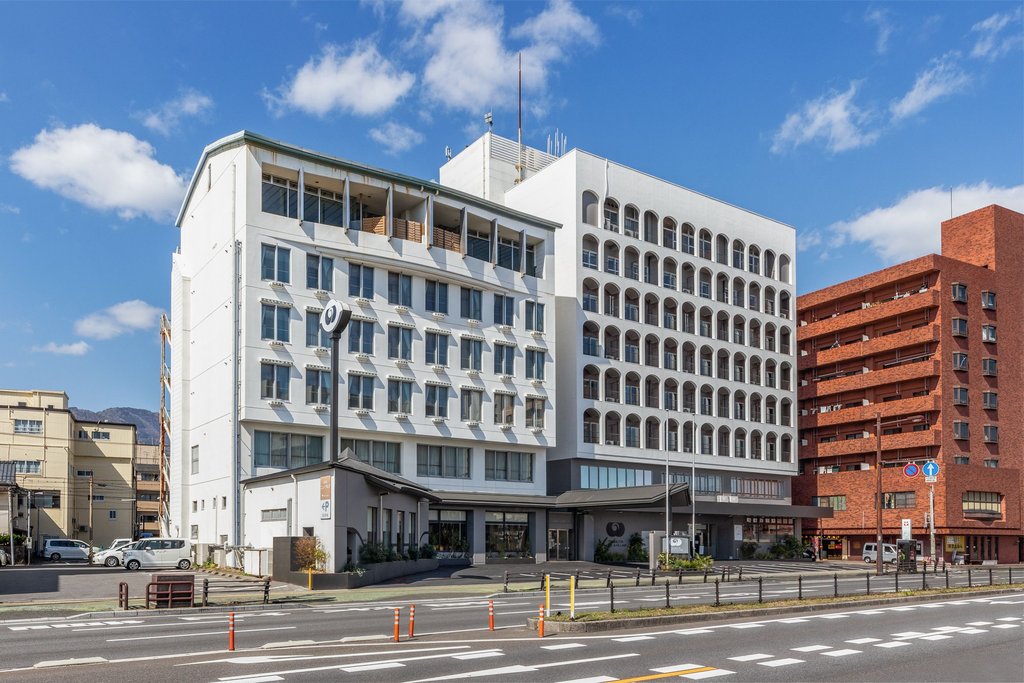 新鶴田飯店