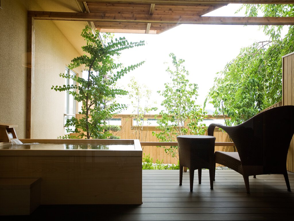 金毗罗温泉乡 琴平花坛 (琴平温泉) | 想预约日本温泉旅馆与饭店,就选